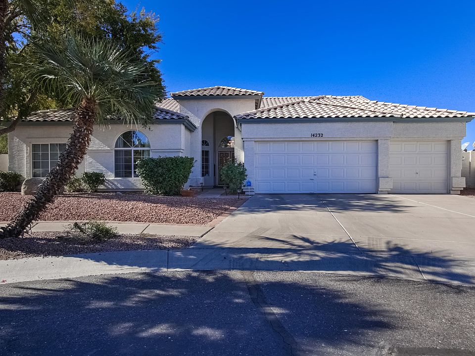 14232 N 16th Pl2