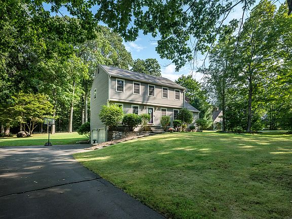 30 White Cedar Drive