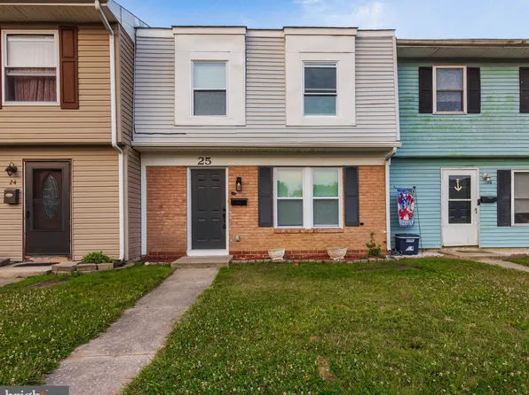 25 Marcia Ct, Sicklerville, NJ 08081