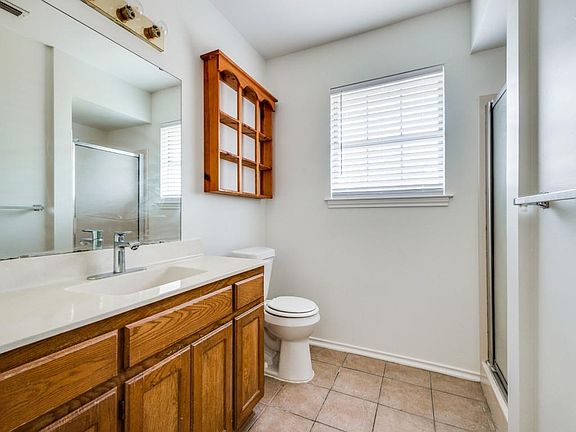 4th image of 510 Strata Dr #510