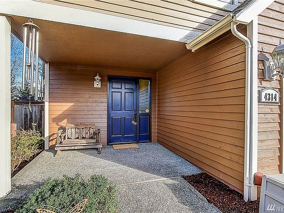 2nd image of 4314 242nd Pl SE