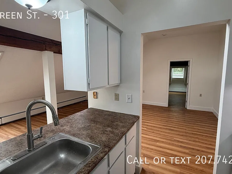 104 Green St #301