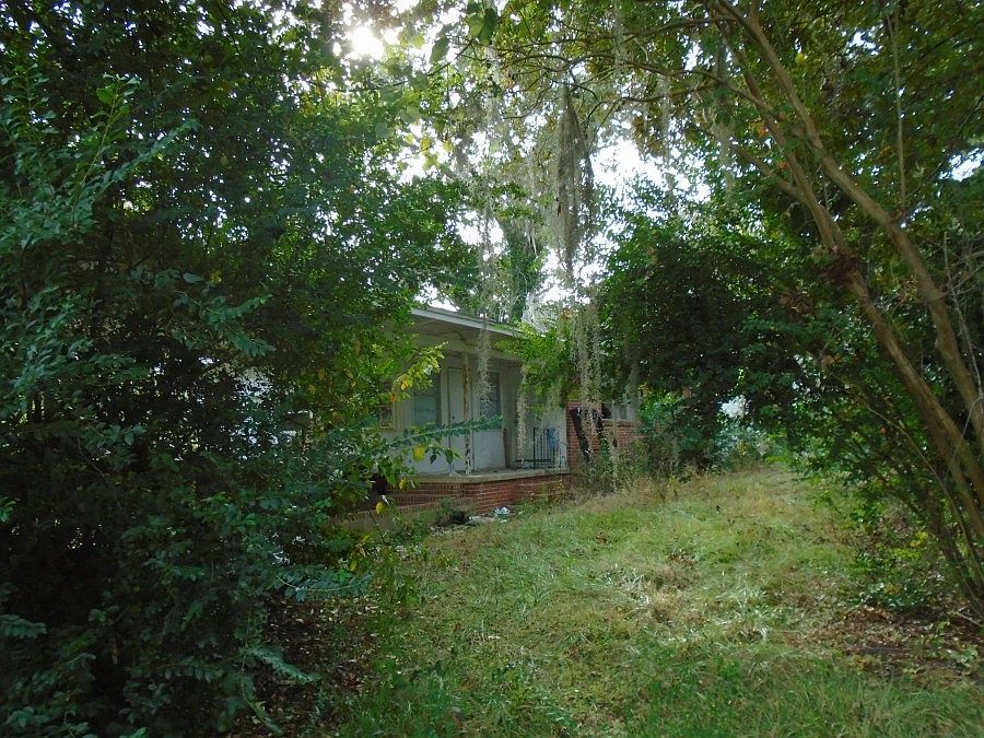 1st image of 1735 Mahan Dr #1
