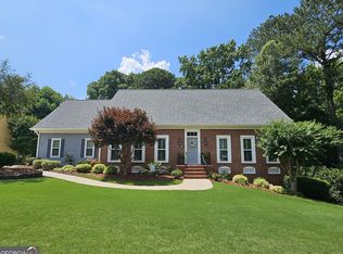 2631 Brentford Ln, Snellville, GA 30078