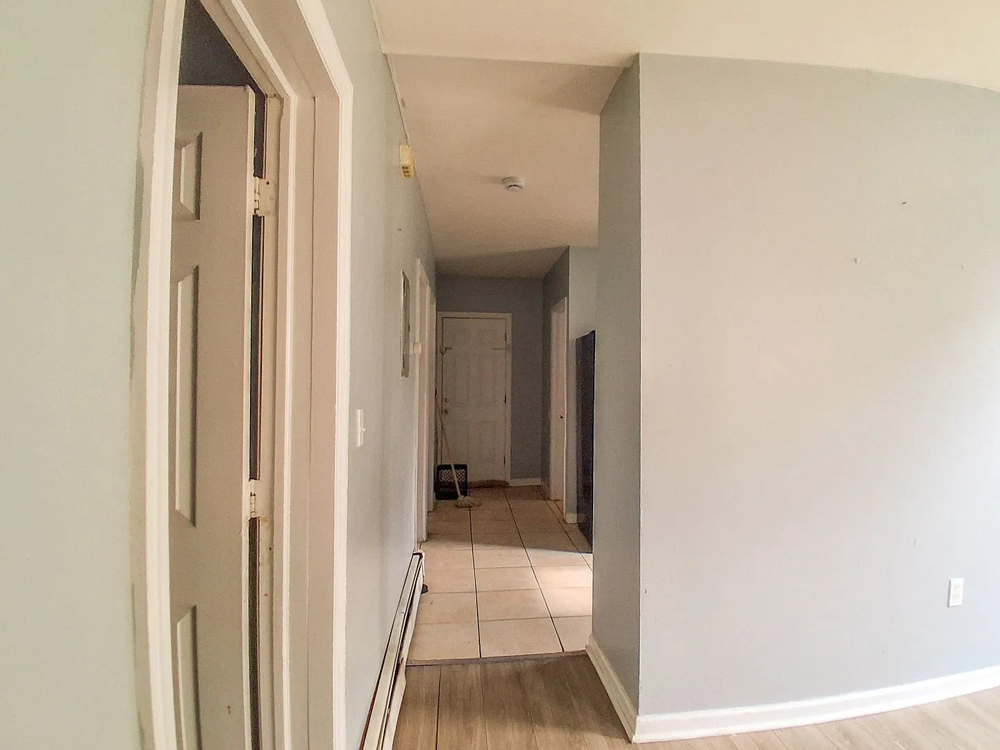 32 Essex St — Photo 3