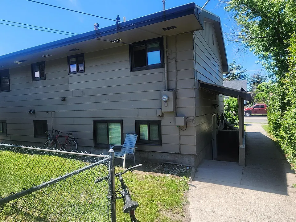618 S 11th Ave #B