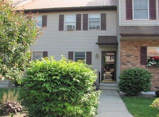 7 Set Poin, Plattsburgh, NY 12901