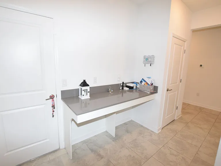 5055 Hatchineha Ct — Photo 12