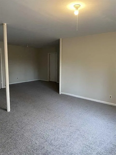 3 bed, 1978 sqft, $3,500 — Photo 4