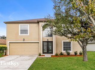 2313 Walnut Canyon Dr, Kissimmee, FL 34758