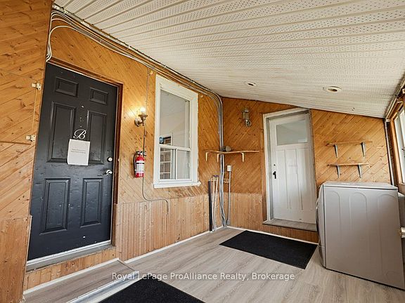 4th image of 533 Avonlough Rd