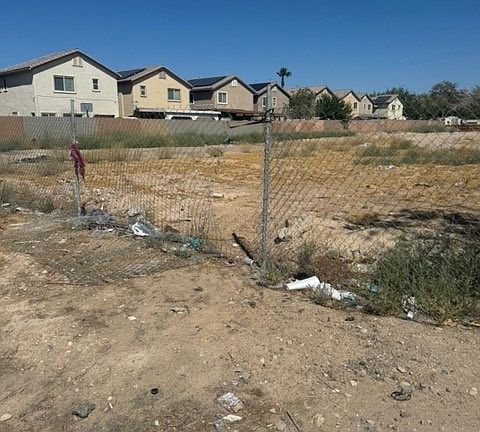 5th image of 4084 E Owens Ave