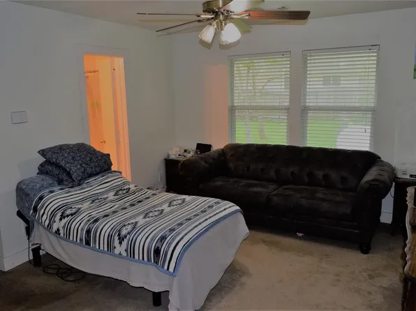 17422 Typhoon Way, Crosby, TX 77532