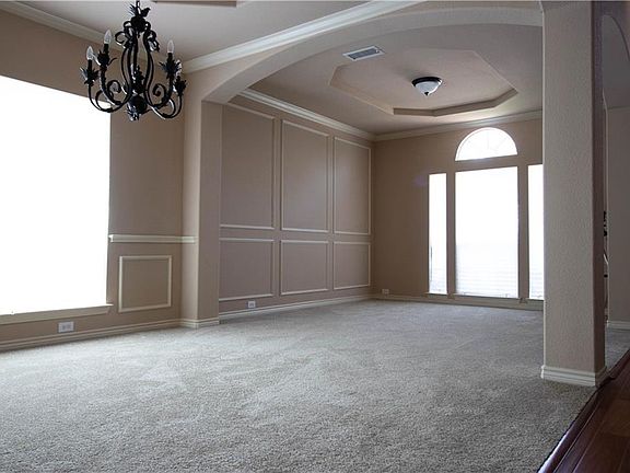 5th image of 608 Summerwood Ct