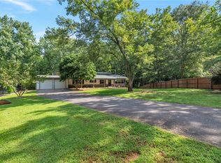 8014 Holyoke Rd, Cumming, GA 30040