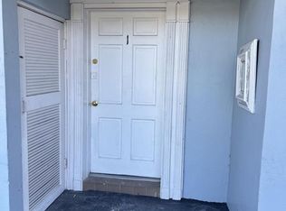 1800 NE 170th St, North Miami Beach, FL 33162