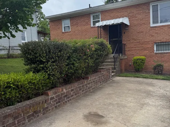522 70th St, Capitol Heights, MD 20743