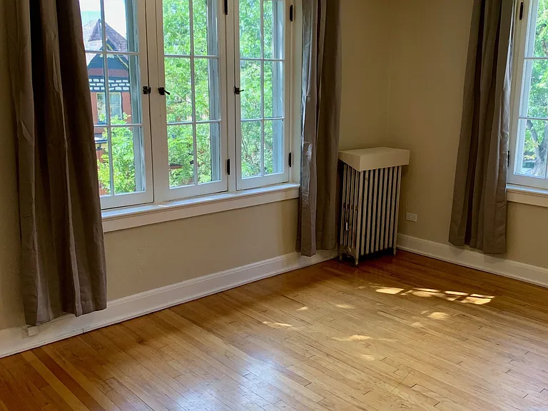 1312 N Lafayette St #9 — Photo 1