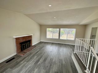 100 Firethorn St, Milpitas, CA 95035