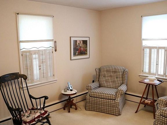 First floor bedroom #2