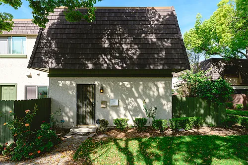 416 N Beth St #A Photo 1