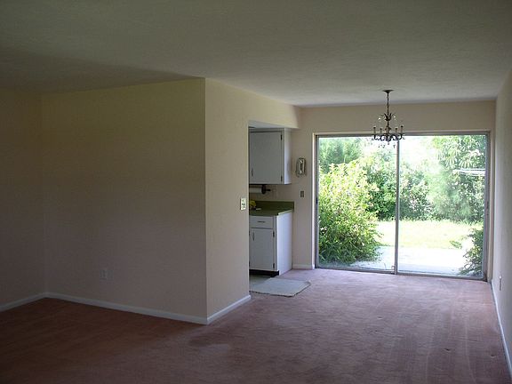 Living room too