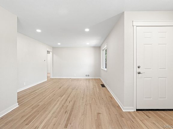 5th image of 3459 S Fairfax Street