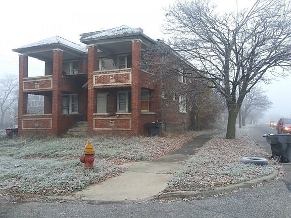 2nd image of 4898 Hillsboro St