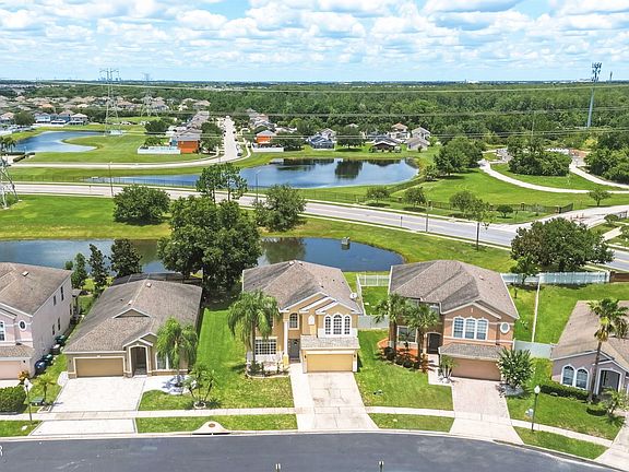 3rd image of 1518 Sun Meadow Dr
