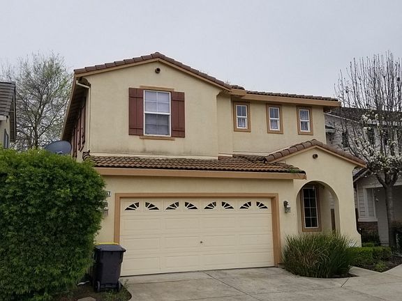 3rd image of 1857 Bella Vista Dr
