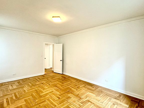 3rd image of 41-07 42nd St #1-G