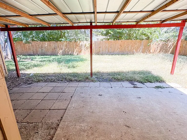 2508 Hidden Hill Dr — Photo 16