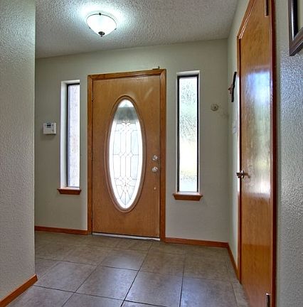 5th image of 2683 Country Ledge Dr