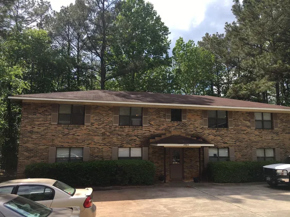 2400 Rocky Brook Rd, Opelika, AL 36801