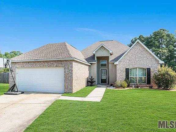 2nd image of 25721 Birchwood Ct