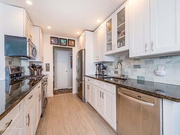 4th image of 333 E Broadway APT 5F
