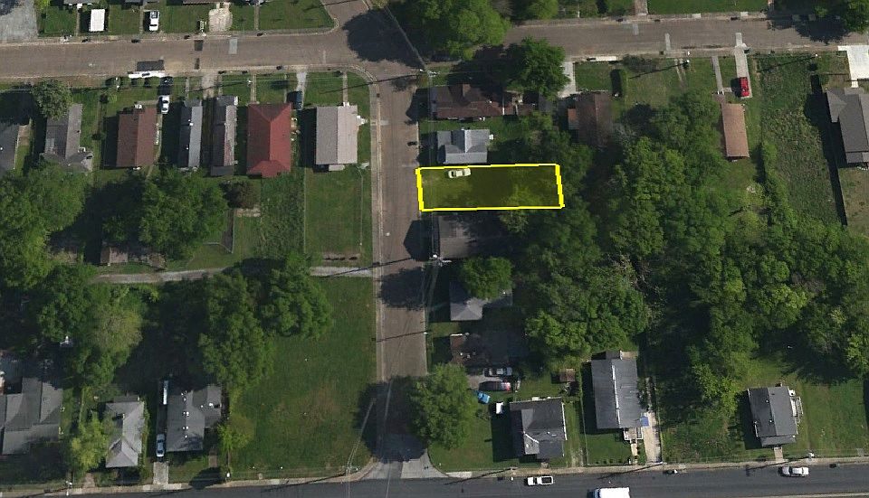 1st image of 00 Roanoke Ave