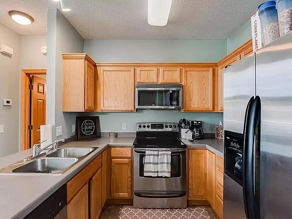 2nd image of 6788 Pine Crest Trl S