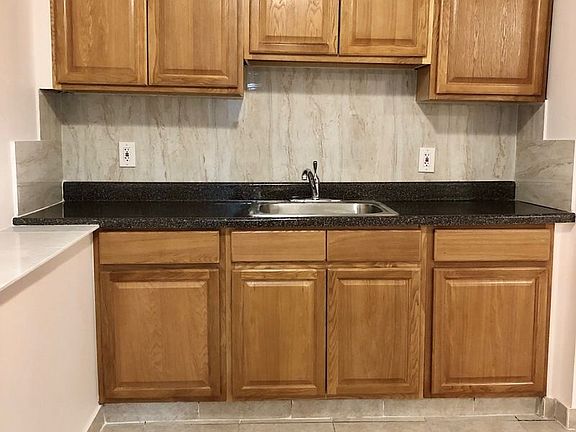 3rd image of 3724 29th St
