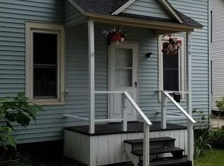 176 E 16th St, Holland, MI 49423