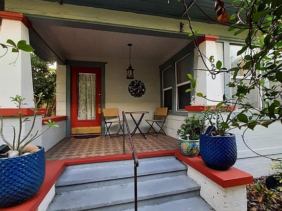3rd image of 620 1/2 5th St N