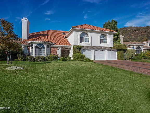 3rd image of 5555 E Napoleon Ave
