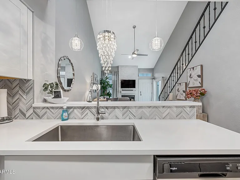 1717 E Union Hills Dr #1052 — Photo 15