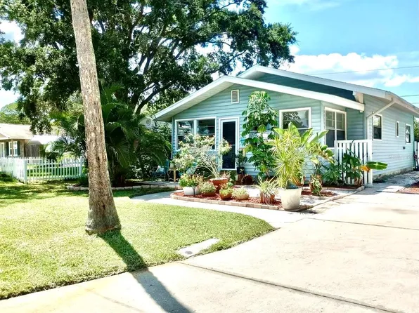 1757 New Hampshire Ave NE, Saint Petersburg, FL 33703