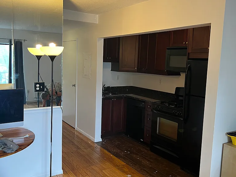 120 Sussex St #3D — Photo 2
