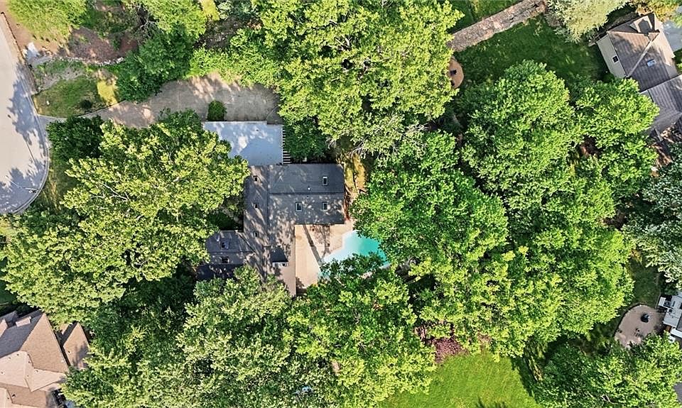1st image of 8728 Meadow Ln