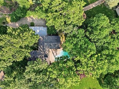 8728 Meadow Ln, Leawood, KS, 66206