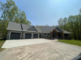 5185 Crestview Cir, Elmira, MI 49730