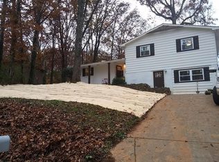 1463 Johnathan Dr, Louisville, TN 37777