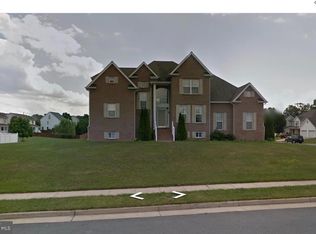 220 Flanagan Dr, Winchester, VA 22602
